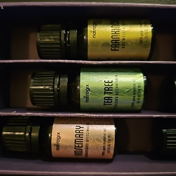 Essential Oils Set - Picture 4 of 4